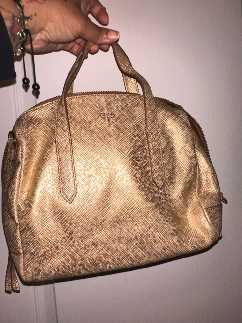 CLOSING SALE Fossil Sydney Satchel Golden